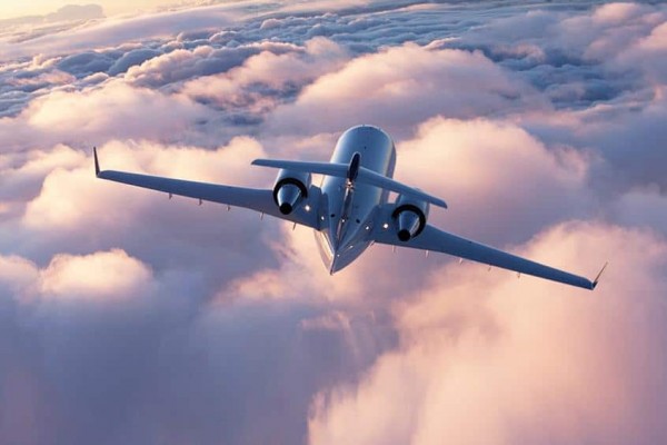 Bombardier Challenger 605